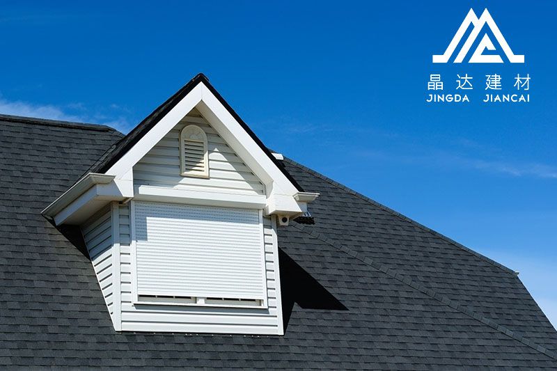 【彩色油氈瓦】挑選晶達(dá)裝飾建材優(yōu)點(diǎn)在哪兒?【彩色油氈瓦平屋面】的優(yōu)勢(shì)反映在哪一方面? 【彩色油氈瓦】挑選晶達(dá)裝飾建材優(yōu)點(diǎn)在哪兒?【彩色油氈瓦平屋面】的優(yōu)勢(shì)反映在哪一方面?