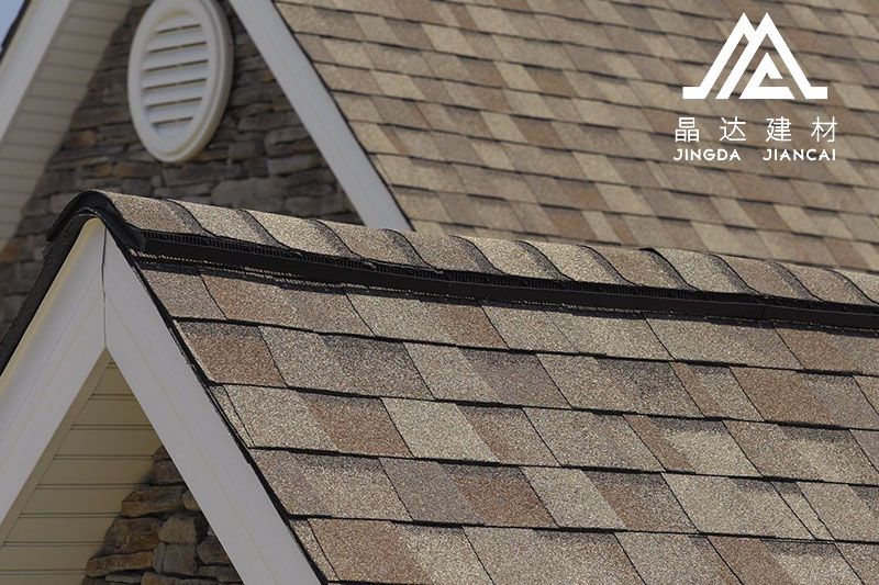 【彩色油氈瓦】挑選晶達(dá)裝飾建材優(yōu)點(diǎn)在哪兒?【彩色油氈瓦平屋面】的優(yōu)勢(shì)反映在哪一方面? 【彩色油氈瓦】挑選晶達(dá)裝飾建材優(yōu)點(diǎn)在哪兒?【彩色油氈瓦平屋面】的優(yōu)勢(shì)反映在哪一方面?